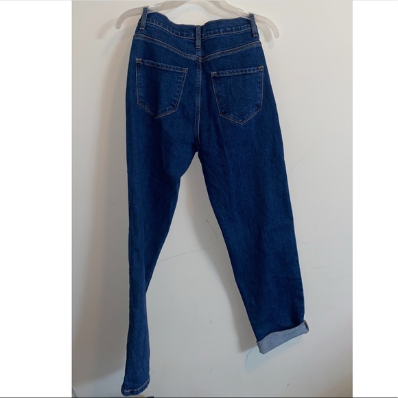 Mom Jeans - Picture 3 of 3